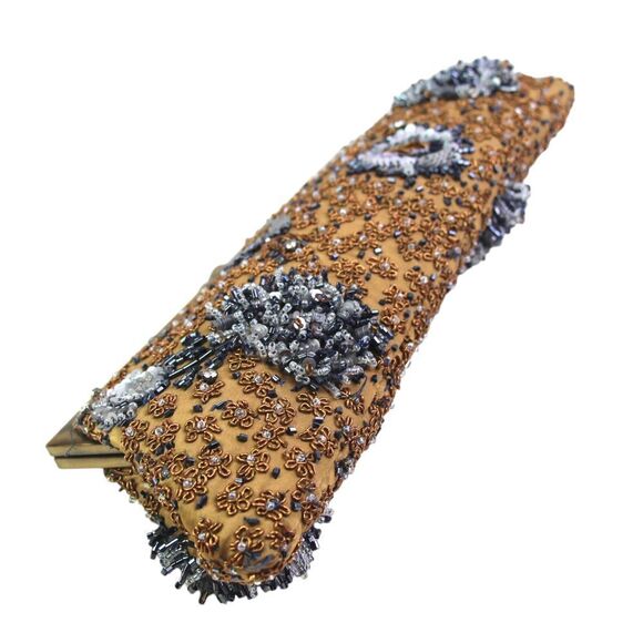 VINTAGE Santi BROWN CANVAS BEADED BEIGE BLUE WHITE FRAME KISS LOCK MEDIUM CLUTCH - Picture 4 of 10